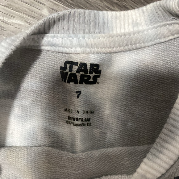NWOT Star Wars Mandalorian Kids' Baby Yoda Sweatshirt, Size 7 - Picture 3 of 4